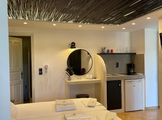 阿可体普拉卡酒店 Pláka