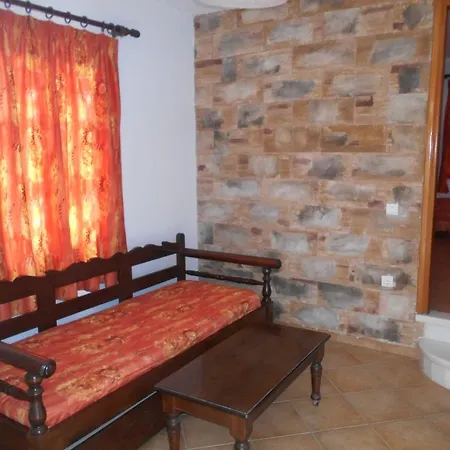 Aparthotel Acti