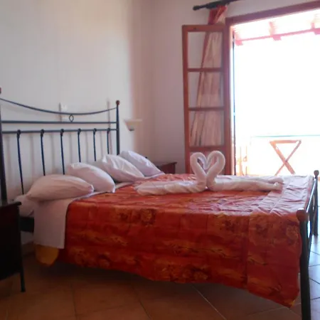 Acti Plaka (Naxos)